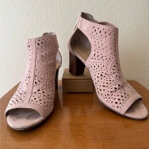 Unisa Pink Cutout Heeled Sandals